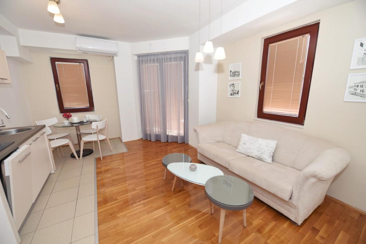 Si Apartments Ohrid With Free Parking Exterior photo